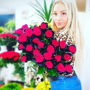 71504385 142082907093102 4110810757124826233 n.jpg